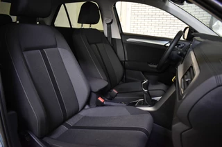 Volkswagen T-Roc Volkswagen T-Roc 1.0 TSI LIFE EDITION VIRTUAL/PDC/NAVI - afbeelding nr 21