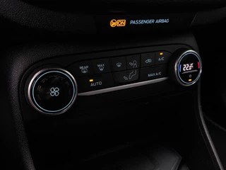 Ford Fiesta 1.0 EcoBoost 95pk Active X | Origineel NL | Navi + Apple Carplay+Android Auto | B&O Sound | Clima | Cruise | Led Koplampen | Keyless Entry | Pdc | Rijstrook+Licht+Regensensor | 17''lm - afbeelding nr 18