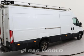 Iveco Daily Iveco Daily 35C18 COMING SOON! 3.0L Automaat L3H2 3,5t Trekhaak Airco Camera Imperiaal Euro6 L4H2 16m3 Airco - afbeelding nr 2