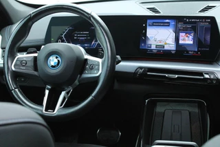 BMW X1 BMW X1 xDrive25e M-SPORT PANORAMA SFEERVERLICHTING CAMERA - afbeelding nr 42