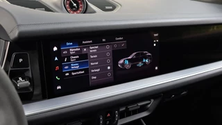 Porsche Cayenne Porsche Cayenne Coupé 4.0 Turbo E-Hybrid SportDesign | Head-up | Stoelventilatie | InnoDrive | Soft-Close | HD Matrix | Trekhaak - afbeelding nr 41