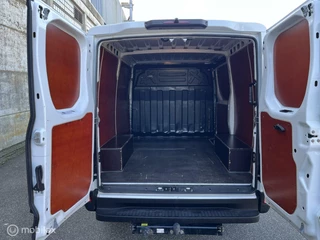 Iveco Daily Iveco Daily L1H1 140 PK automaat Airco Cruise control 3.5 to - afbeelding nr 14