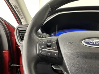 Ford Kuga (INCL-BTW) *DIGI-COCKPIT | ADAPTIVE-CRUISE | BLINDSPOT | PARK-PILOT | CAMERA | NAVI-FULLMAP | HEATED-SEATS | COMFORT-SEATS | ECC | CARPLAY | PDC | DAB | LANE-ASSIST | 17''ALU* - afbeelding nr 22