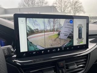 Ford Focus Ford Focus Wagon 1.0 EcoBoost Hybrid ST Line X 125pk | 18 Inch Lichtmetaal | Elektrische Achterklep | Panoramadak | Driver Assistance Pack | Winterpack | Matrix Led koplampen - afbeelding nr 11