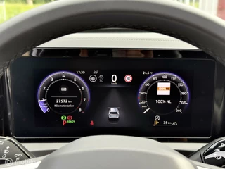Volkswagen Tiguan Volkswagen Tiguan 1.5 eTSI R-Line | Pano | Massage | ACC - afbeelding nr 24
