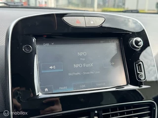 Renault Clio Renault Clio 1.5 dCi Ecoleader Limited|Navi DAB Cruise NAP - afbeelding nr 20