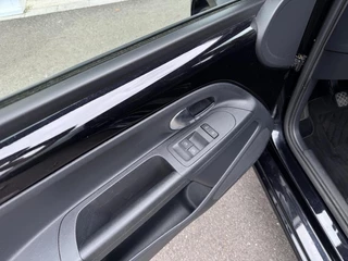 Volkswagen up! Volkswagen Up! 1.0 BMT Move up! Dealer ondh|4seizoensb|Airco - afbeelding nr 17