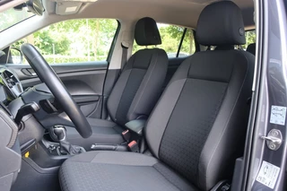 Volkswagen T-Cross Volkswagen T-Cross 1.0 TSI 110PK, Apple Carplay/ Android Auto, LED Verlichting, Clima, etc. - afbeelding nr 15