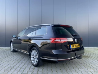 Volkswagen Passat Volkswagen Passat Variant 1.6 TDI Highline DSG|ACC|Trekhaak|Stoelverwarming - afbeelding nr 16