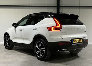 Volvo XC40 Volvo XC40 1.5 T5 Twin Engine R-Design Pano Carplay ACC NAP - afbeelding nr 6