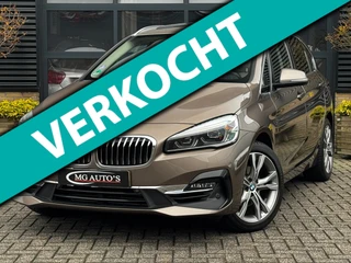 BMW 2 Serie Active Tourer 218i High Executive | Trekhaak | Panoramadak | Navigatie | Cruise Control | Achteruitrijcamera | Leder