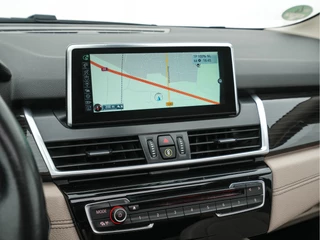 BMW 2 Serie BMW 2 Serie Gran Tourer 218D High Executive Luxury-Line 7-Pers Aut. *PANO | NAVI-FULLMAP | LUXURY-LEATHER | FULL-LED | ECC | KEYLESS | HEATED-COMFORTSEATS | SHIFT-PADDLES | AMBIENT-LIGHT | CAMERA | HEAD UP | PDC | TOWBAR | 17