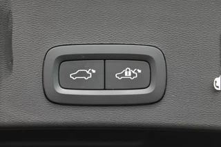 Volvo XC40 Volvo XC40 T3 Momentum Business | Parkeercamera | Stoelverwarming | Trekhaak | Pilot Assist | Keyless - afbeelding nr 46