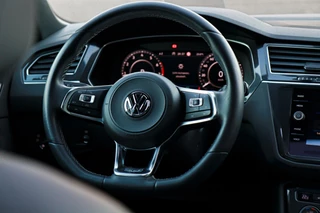 Volkswagen Tiguan Volkswagen Tiguan 2.0 TSI 4Motion 3x R-Line 220PK /LED/PANODAK/360 CAMERA/DYNAUDIO/KEYLESS/HUD/STOELVERW./TREKHAAK! - afbeelding nr 13