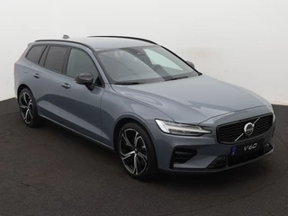 Volvo V60 Volvo V60 2.0 B3 Plus Dark | Sportstoelen | Zwarte hemel | Camera - afbeelding nr 8
