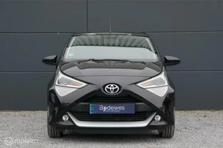Toyota Aygo Toyota Aygo 1.0 VVT-i X-cite Clima Cruise Android/Apple VOL! - afbeelding nr 2
