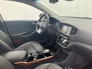 Hyundai IONIQ Hyundai IONIQ Premium EV Pano Leder Nav/Cam Stoel/Stuurverw Carplay NAP! - afbeelding nr 3
