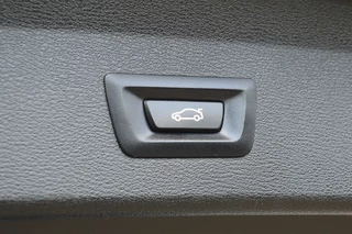 BMW X1 BMW X1 sDrive18i M-Sport Rijklaarprijs-Garantie Navigatie Led Sport Interieur - afbeelding nr 10