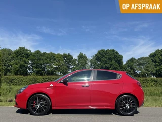 Alfa Romeo Giulietta - 380844002-0