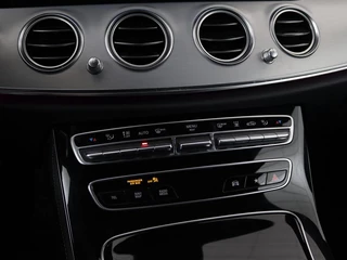 Mercedes-Benz E-Klasse Mercedes-Benz E-klasse 300de 4Matic AMG Night | Panoramadak | Trekhaak |  Stoelverwarming | 360 camera | Adaptive cruise | Leder/Alcantara | Burmeseter | Matrix LED | Navigatie - afbeelding nr 37