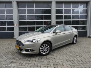 Ford Mondeo - 39016463-0