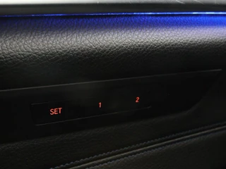BMW 5 Serie BMW 5-serie 540d xDrive M Sport | Panoramadak | Head-Up |  Adaptive cruise | Carplay | Alcantara | Harman/Kardon | Stoelverwarming | Trekhaak | Sfeerverlichting - afbeelding nr 23