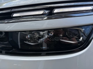 Citroën C5 Aircross Citroën C5 Aircross 130PK Shine | Elec klep | Camera | Keyless | Trekhaak - afbeelding nr 40