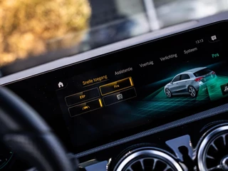 Mercedes-Benz A-Klasse Mercedes A-klasse A250e AMG|PANO|18''|CARPLAY|PLUG-IN|SFEERV - afbeelding nr 42