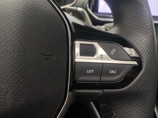 Peugeot 2008 Peugeot 2008 1.2 Hybrid 136PK GT Aut. Pano-Schuifdak, Adaptieve Cruise Contro - afbeelding nr 28
