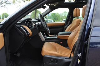 Land Rover Discovery Land Rover Discovery 2.0 Td4 HSE Luxury / Trekhaak / Panoramadak / Camera / 22'' / Luchtvering / Keyless / DAB / Cruise Control - afbeelding nr 10