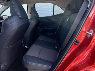 Toyota Yaris Cross | Pano | Camera | LED | Navi | Carplay | Dodehoek - afbeelding nr 27