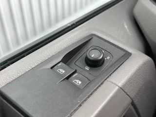 Volkswagen Crafter Volkswagen Crafter 35 2.0 TDI L3H3 Trendline*A/C*HAAK*PDC*CRUISE - afbeelding nr 21