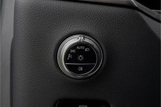 Mercedes-Benz GLC AMG Line Night Distronic Camera Trekhaak - afbeelding nr 38