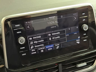 Volkswagen T-Roc Volkswagen T-Roc Cabrio 1.5 TSI R-Line Facelift | Leer | Keyless | ACC | Stoel-/Stuurverwarming | BTW - afbeelding nr 22