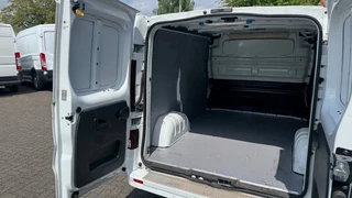 Opel Vivaro - afbeelding nr 12
