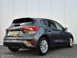 Ford Focus FORD FOCUS 1.0 ECOBOOST HYBRID TITANIUM/KEYLESS/CAMERA/LED/STOEL-STUURVERWARMING/CLIMATE - afbeelding nr 5