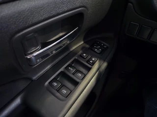 Mitsubishi Outlander Mitsubishi Outlander 2.0 Business Edition / Trekhaak / Camera - afbeelding nr 31