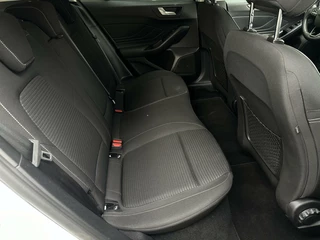 Ford Focus Ford Focus Wagon 1.0 EcoBoost Titanium X Business - afbeelding nr 22