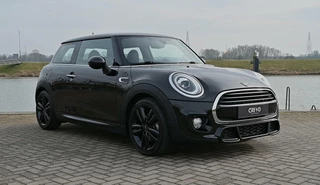 MINI Cooper MINI Cooper 1.5 | JCW Pakket | Stoelverwarming | NAP | LED | - afbeelding nr 14