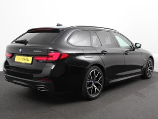 BMW 5 Serie BMW 5-serie Touring 530e M Sport PHEV AUTOMAAT 292PK Climate control Adaptieve cruise control Keyless Parkeersensoren Achteruitrijcamera Panoramadak LED Verwarmde voorstoelen Trekhaak Apple Carplay/ Android Auto - afbeelding nr 6