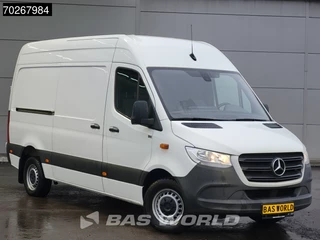 Mercedes-Benz Sprinter Mercedes Sprinter 319 CDI V6 190PK Automaat L2H2 Trekhaak MBUX Airco 10m3 Airco Trekhaak - afbeelding nr 3