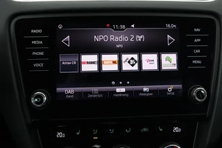Škoda Octavia Skoda Octavia 1.0 TSI Clever Edition | Stoelverwarming | Carplay | Trekhaak | Half leder | Navigatie | DAB | Climate control | PDC | Cruise control - afbeelding nr 23