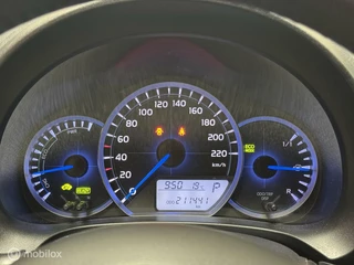 Toyota Yaris Toyota Yaris 1.5 Full Hybrid Navi|Keyless|Trekhaak - afbeelding nr 2