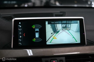 BMW X1 BMW X1 xDrive20i High Executive | 4x4 | HUD | Trekhaak | Leder | Orig NL auto | Dealer onderhouden | Camera | rijklaarprijs | - afbeelding nr 26