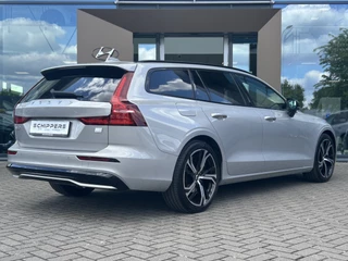 Volvo V60 Volvo V60 2.0 T6 Plug-in hybrid AWD Plus Dark 350pk - afbeelding nr 7