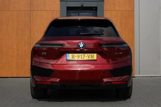 BMW iX BMW iX xDrive40 77kWh Sport pakket | Pano | Trekhaak | Massage - afbeelding nr 22