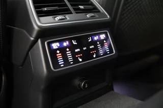 Audi A6 Audi A6 Avant 55 TFSI e Quattro S6 Look Automaat / AUT / Head Up / Memory / Elek Stoelen / Acc / Lane Assist / Pano / Matrix - afbeelding nr 21
