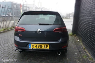 Volkswagen Golf Volkswagen Golf 2.0 TSI GTI Performance - afbeelding nr 19