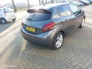 Peugeot 208 Peugeot 208 1.2 PureTech Active - afbeelding nr 2