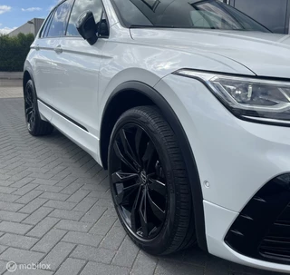 Volkswagen Tiguan Volkswagen Tiguan 1.4 TSI eHybrid 245PK 3xR-Line/HU - afbeelding nr 25